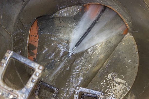 Tubulação limpa após hidrojateamento profissional em Itaquera